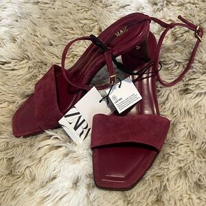 Zara Women's Burgundy Heeled Suede Sandals